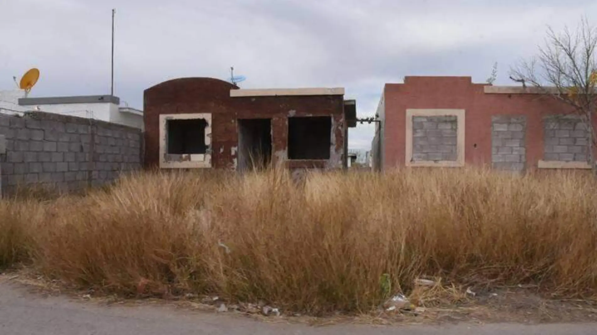 casas abandonadas en punta oriente